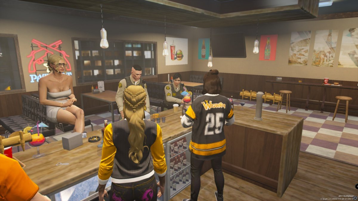GTA5_vt6dphITzN.jpg.cfd0fb80473155f9125232f06ba2daf4.jpg