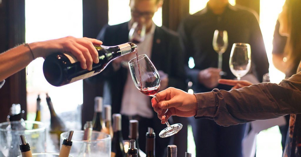 wine-tasting-riverside-1024x535.jpg.0ef533bc39ecf87d30e7ca52c0209891.jpg