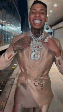 ihate.gif.a87f2e12f0bd21c39a714f473c886016.gif