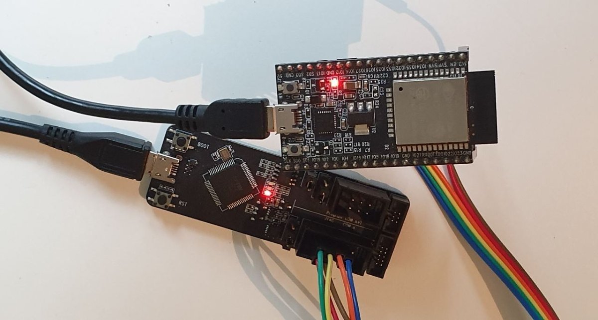 ESP32_ESPPROG_WiringExample.jpg.8717f4a7f08a4ea91e3245fb4197eacc.jpg